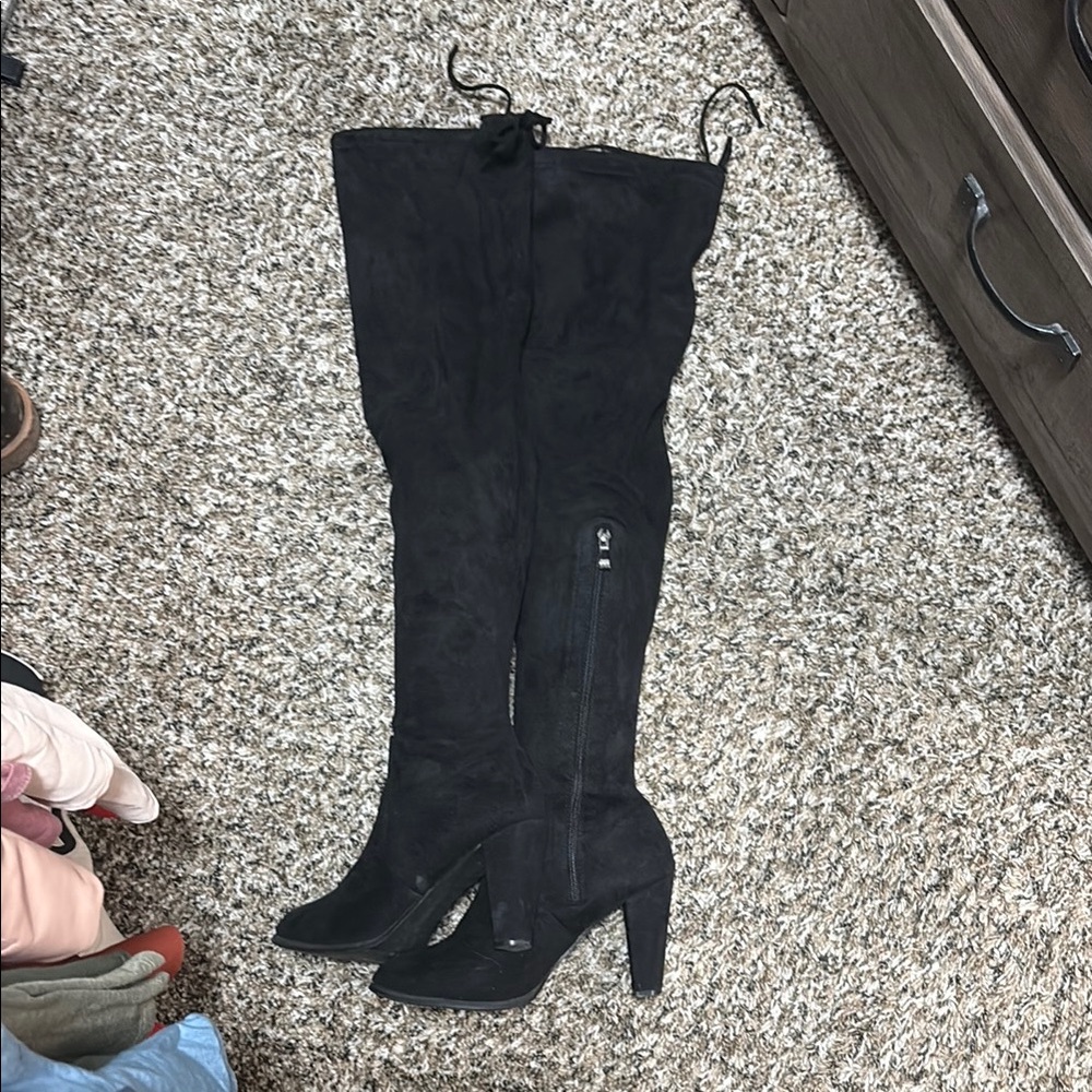 Black Over-the-Knee Women's Boots